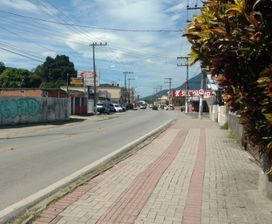 Avenida Bom Jesus de Nazaré, Aririu