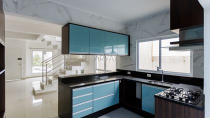 Casa de Condomínio com 3 Quartos à venda, 181m² no Abranches, Curitiba - Foto 1