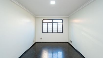 Casa com 4 Quartos para alugar, 266m² no Setor Bueno, Goiânia - Foto 1