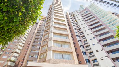 Apartamento com 3 Quartos à venda, 260m² no Água Verde, Curitiba - Foto 1