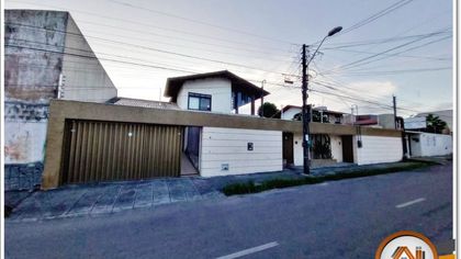 Casa com 4 Quartos à venda, 470m² no Parque Manibura, Fortaleza - Foto 1