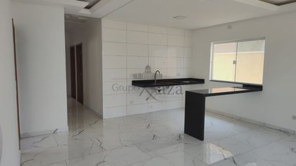 Casa de Condomínio com 3 Quartos à venda, 101m² no Residencial Colinas, Caçapava - Foto 1