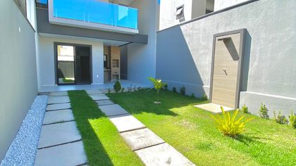 Casa com 4 Quartos à venda, 150m² no Sapiranga, Fortaleza - Foto 1