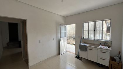 Casa com 1 Quarto à venda, 40m² no Parque Santa Rosa, Suzano - Foto 1