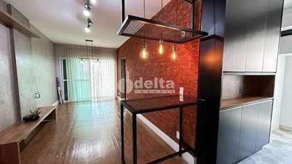 Apartamento com 2 Quartos à venda, 73m² no Centro, Uberlândia - Foto 1