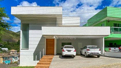 Casa de Condomínio com 3 Quartos à venda, 210m² no Tijuca, Teresópolis - Foto 1