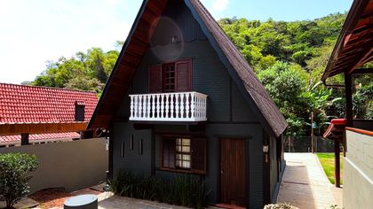 Casa com 2 Quartos para alugar, 99m² no Itaipava, Petrópolis - Foto 1