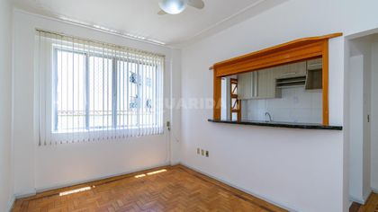 Apartamento com 1 Quarto para alugar, 35m² no Floresta, Porto Alegre - Foto 1