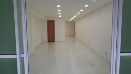 Loja / Salão / Ponto Comercial para alugar, 124m² no São Mateus, Juiz de Fora - Foto 1