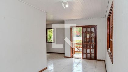 Casa com 2 Quartos para alugar, 120m² no São Sebastião, Porto Alegre - Foto 1