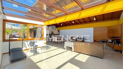 Casa com 5 Quartos à venda, 300m² no Sarandi, Porto Alegre - Foto 1