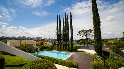 Casa com 4 Quartos à venda, 1000m² no Santo Inácio, Curitiba - Foto 1