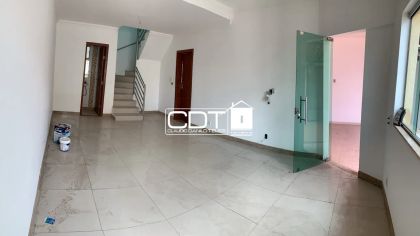 Casa com 3 Quartos à venda, 120m² no Europa, Contagem - Foto 1