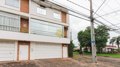 Sobrado com 2 Quartos à venda, 156m² no Country, Cascavel - Foto 1