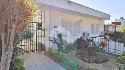 Casa com 4 Quartos à venda, 300m² no Menino Deus, Porto Alegre - Foto 1
