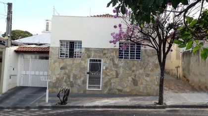 Casa com 3 Quartos para venda ou aluguel, 240m² no Centro, Araraquara - Foto 1