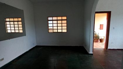 Casa com 5 Quartos à venda, 400m² no Centro, Porangaba - Foto 1