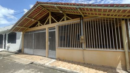 Casa com 4 Quartos à venda, 180m² no Tapanã, Belém - Foto 1