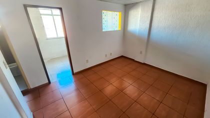Apartamento com 2 Quartos para alugar, 65m² no Engenho do Porto, Duque de Caxias - Foto 1
