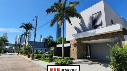 Casa de Condomínio com 5 Quartos à venda, 250m² no Barra, Balneário Camboriú - Foto 1