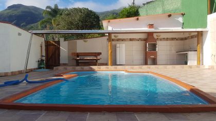 Casa com 4 Quartos à venda, 400m² no Quebra Frascos, Teresópolis - Foto 1