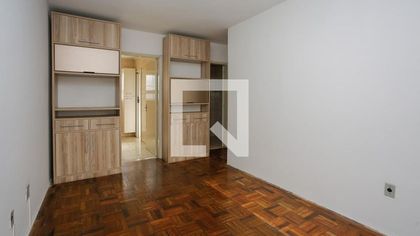 Apartamento com 2 Quartos para alugar, 66m² no Vila Ipiranga, Porto Alegre - Foto 1