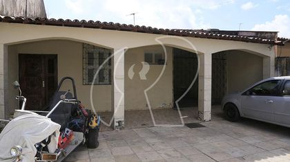 Casa com 3 Quartos à venda, 139m² no Sapiranga, Fortaleza - Foto 1
