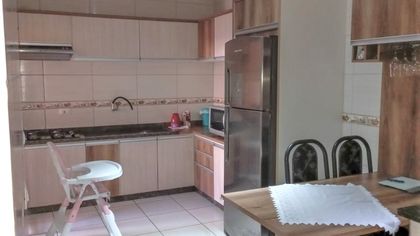 Casas com 3 quartos à venda na Rua Serra das Palmeiras em Londrina