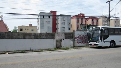 Terreno / Lote / Condomínio para alugar, 780m² no Barreiros, São José - Foto 1