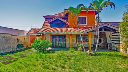 Casa com 4 Quartos à venda, 313m² no Centro, Peruíbe - Foto 1