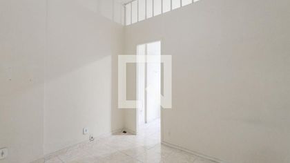 Studio com 1 Quarto para alugar, 35m² no Centro, Rio de Janeiro - Foto 1