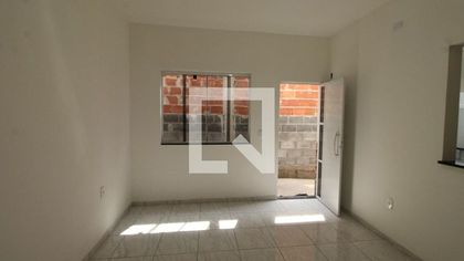 Casa com 2 Quartos para alugar, 55m² no Abolição, Rio de Janeiro - Foto 1