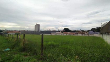 Terreno / Lote / Condomínio à venda, 402m² no Parque do Mirante, Uberaba - Foto 1