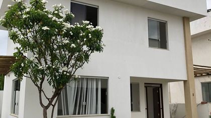 Casa de Condomínio com 3 Quartos para alugar, 125m² no Boa Uniao Abrantes, Camaçari - Foto 1