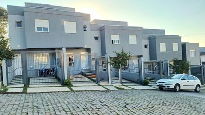 Sobrado com 2 Quartos à venda, 65m² no Nossa Senhora da Saúde, Caxias do Sul - Foto 1