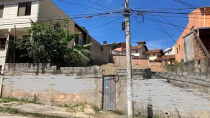 Terreno / Lote / Condomínio à venda, 413m² no Heliópolis, Belo Horizonte - Foto 1