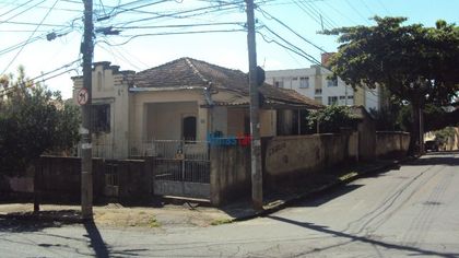 Casa com 3 Quartos à venda, 562m² no Santa Tereza, Belo Horizonte - Foto 1