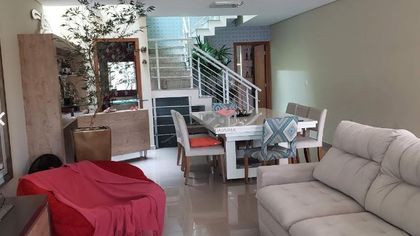Casa com 3 Quartos à venda, 217m² no Vila Scarpelli, Santo André - Foto 1