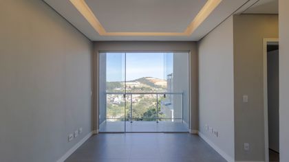 Apartamento com 2 Quartos à venda, 65m² no Cabral, Contagem - Foto 1