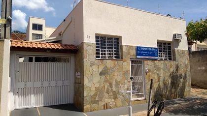 Casa de Vila com 3 Quartos à venda, 240m² no Centro, Araraquara - Foto 1