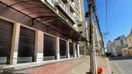 Loja / Salão / Ponto Comercial para alugar, 280m² no Centro, Juiz de Fora - Foto 1