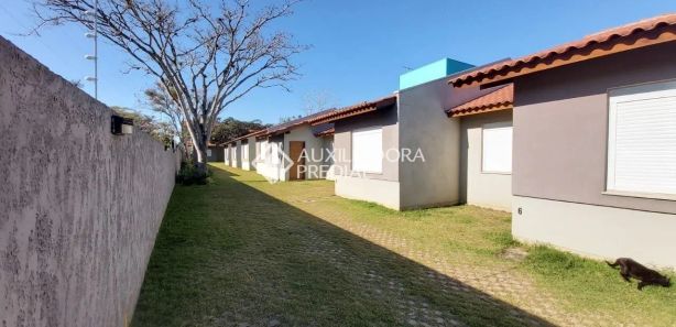 Casas de Condomínio com quintal à venda em Ponta Grossa, Porto Alegre, RS -  ZAP Imóveis