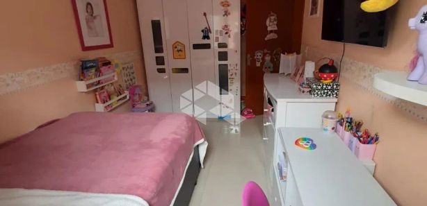 Casa à venda com 100m² na Travessa Lucas Barbosa, Nossa Senhora do Rosário  em Santa Maria, RS