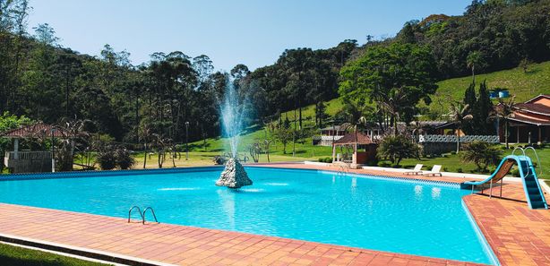 Chacara no parque do gugu em juquitiba sp