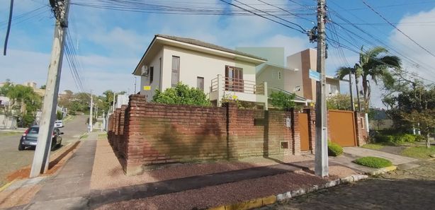 Belíssima casa no bairro Cristo Rei em São Leopoldo - Código: 1