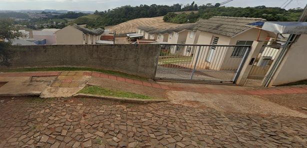 Casas com 2 quartos à venda em Cristo Rei, Erechim, RS - ZAP Imóveis