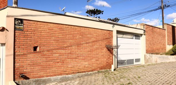 Casas com ar condicionado à venda em Santa Cândida, Curitiba, PR