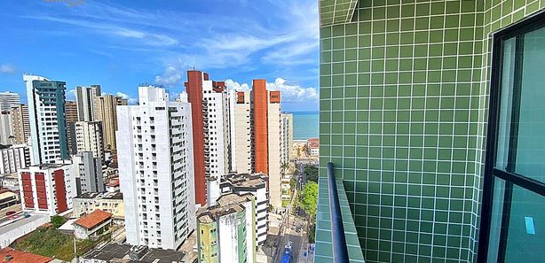 Apartamento em Piedade com 2qts, sendo 1 suíte, beira mar