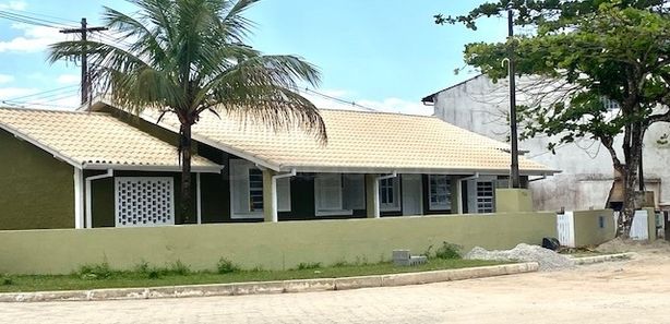 Casa de aluguel para fins de semanas e feriados. em Ubatuba, Brasil -  comentários e preços