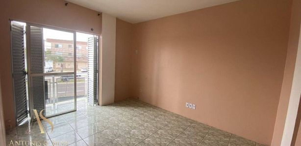 Apartamento com 2 quartos na Av. Dorival Cândido Luz de Oliveira